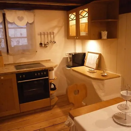 Vier Jahreszeiten Idyll *